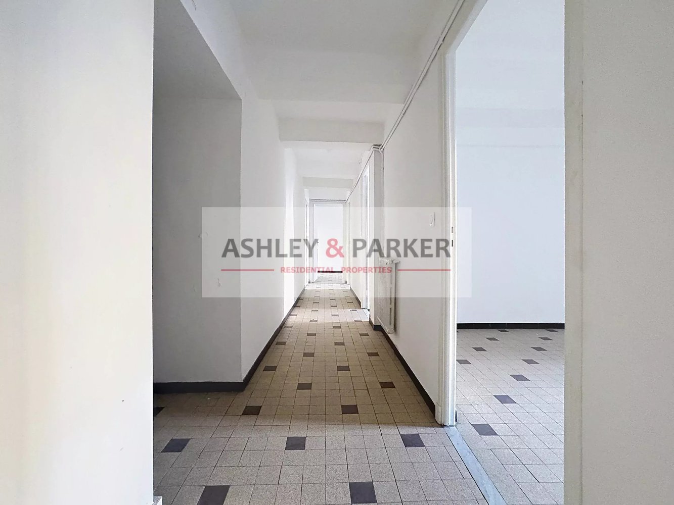 Property photo in Port