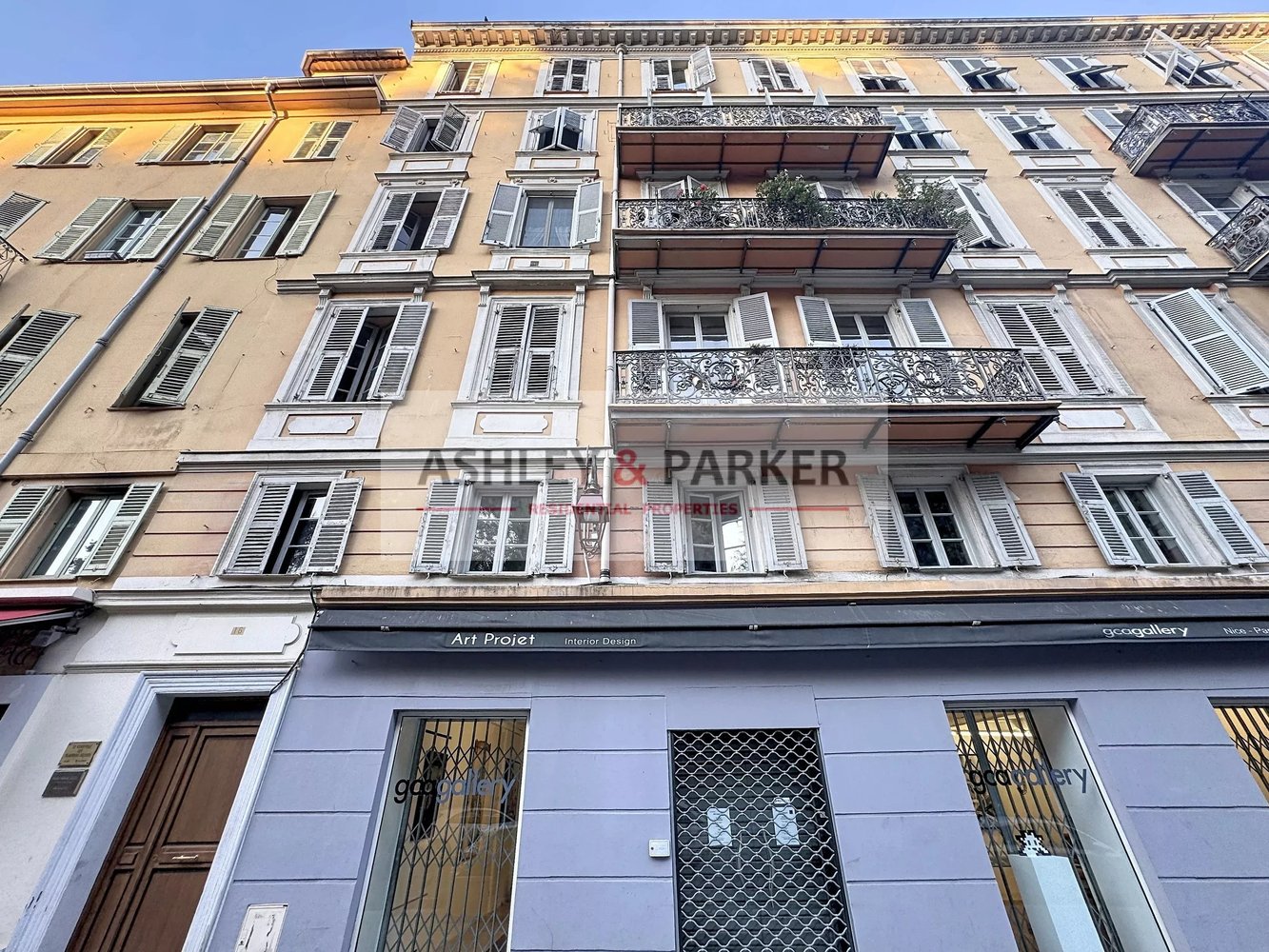 Property photo in Port