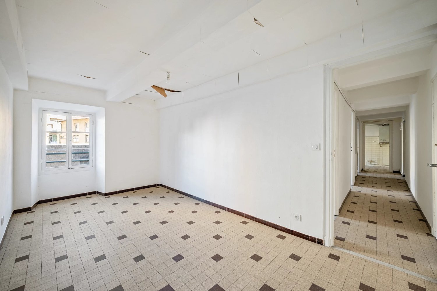 Property photo in Port