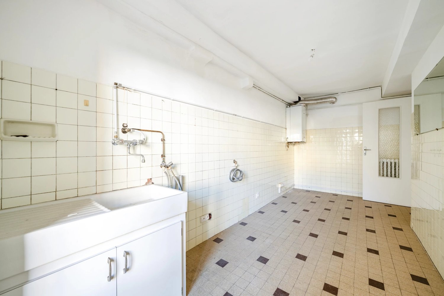 Property photo in Port