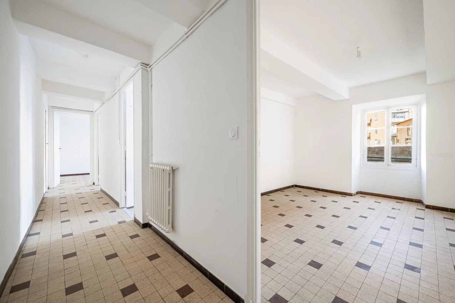 Property photo in Port