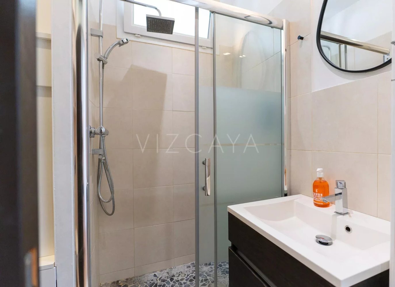 Property photo in Port