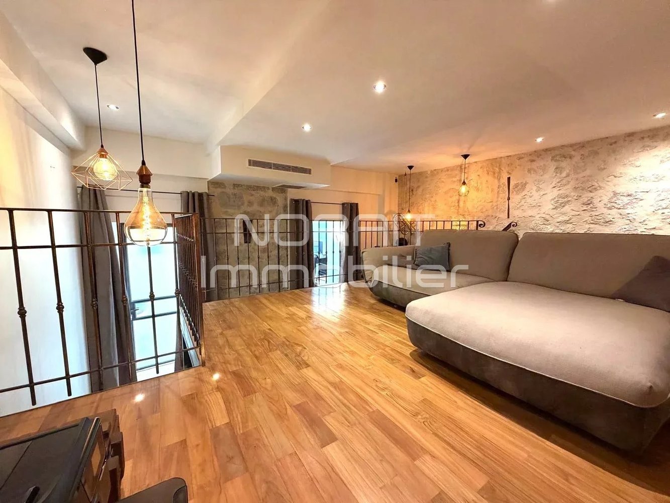 Property photo in Port