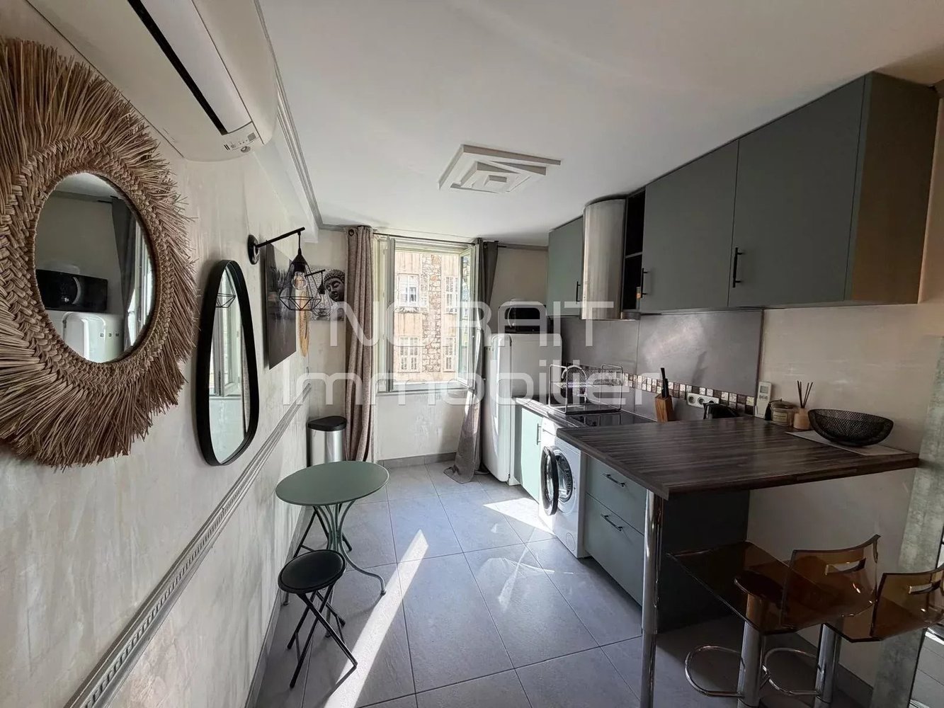 Property photo in Port