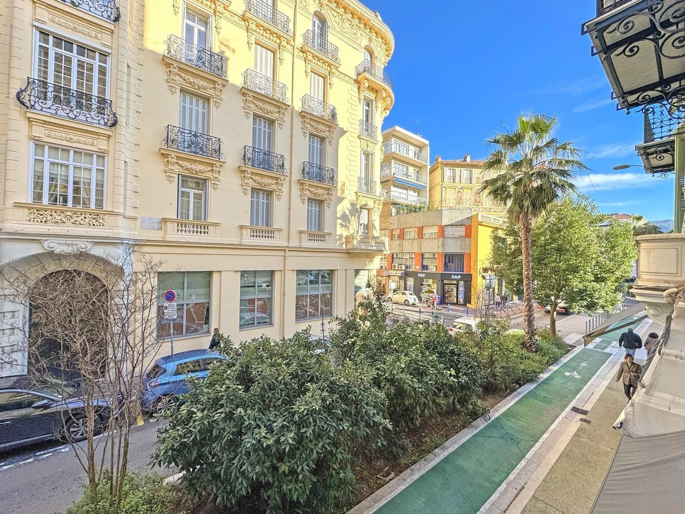 Property photo 1 in Carre d'Argent