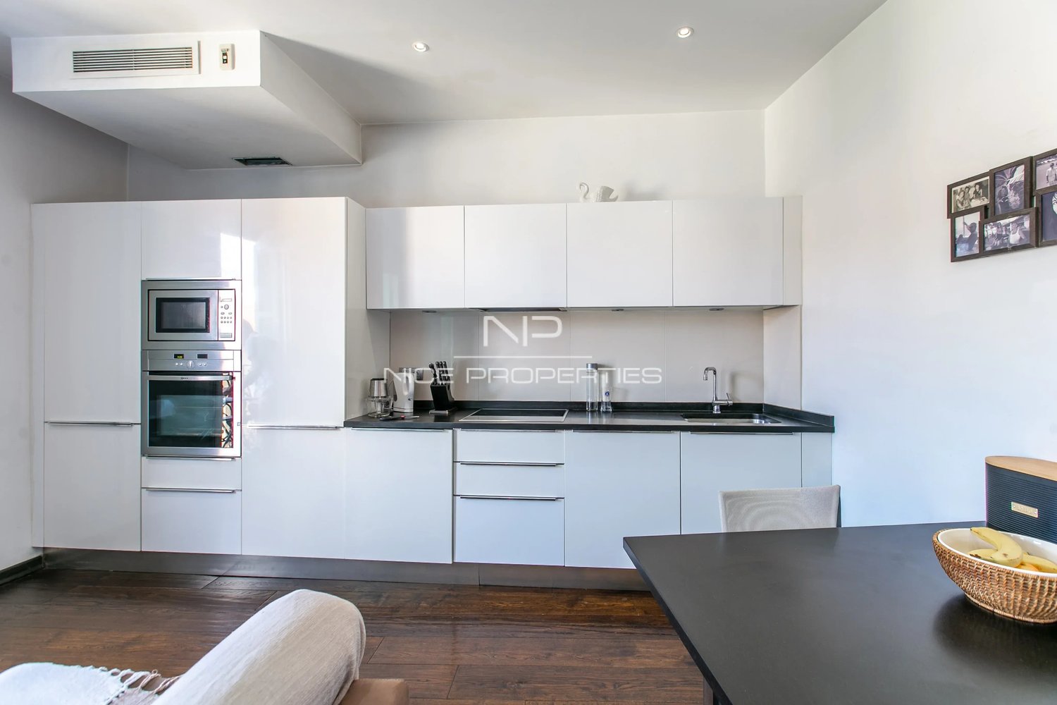 Property photo 3 in Carre d'Argent