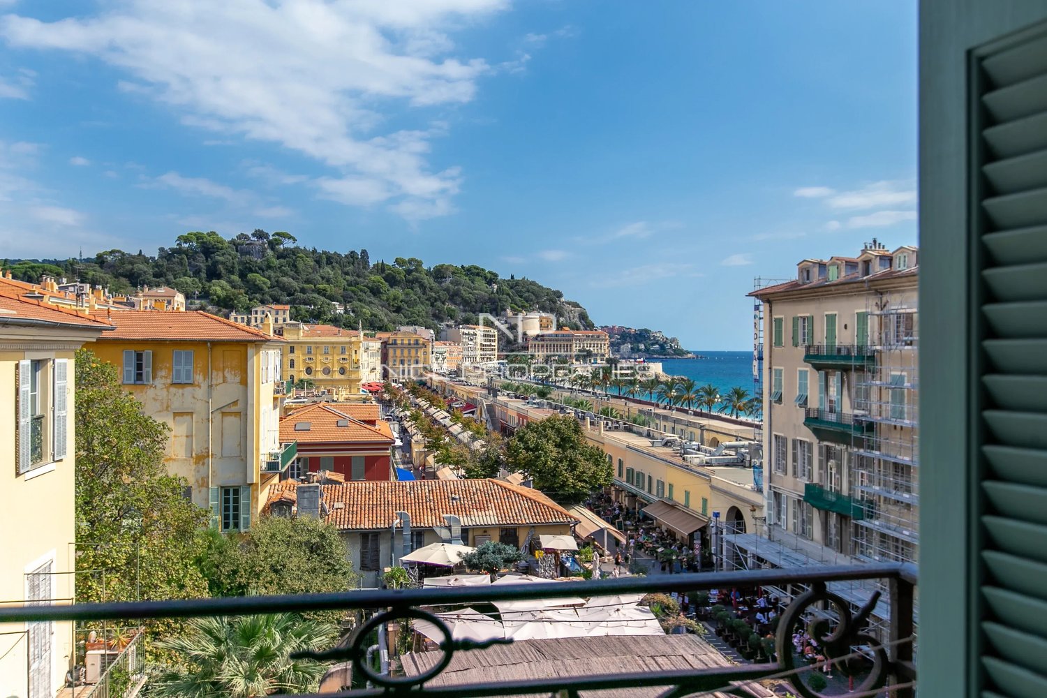 Property photo 1 in Carre d'Argent