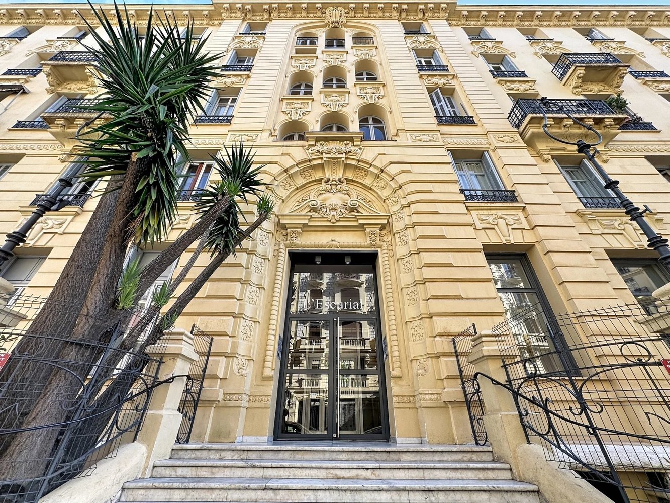 Property photo 2 in Carre d'Argent