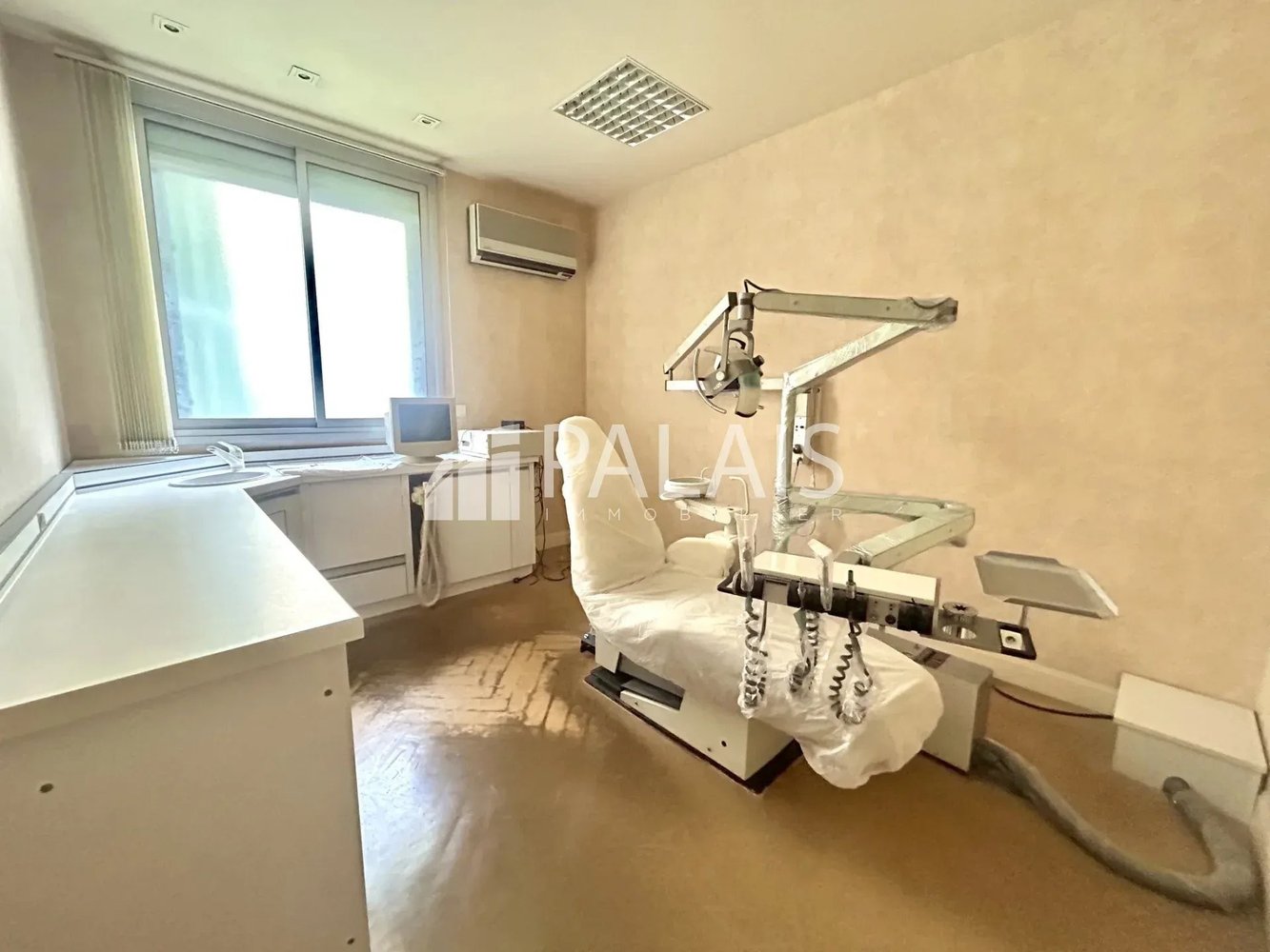 Property photo 4 in Carre d'Argent