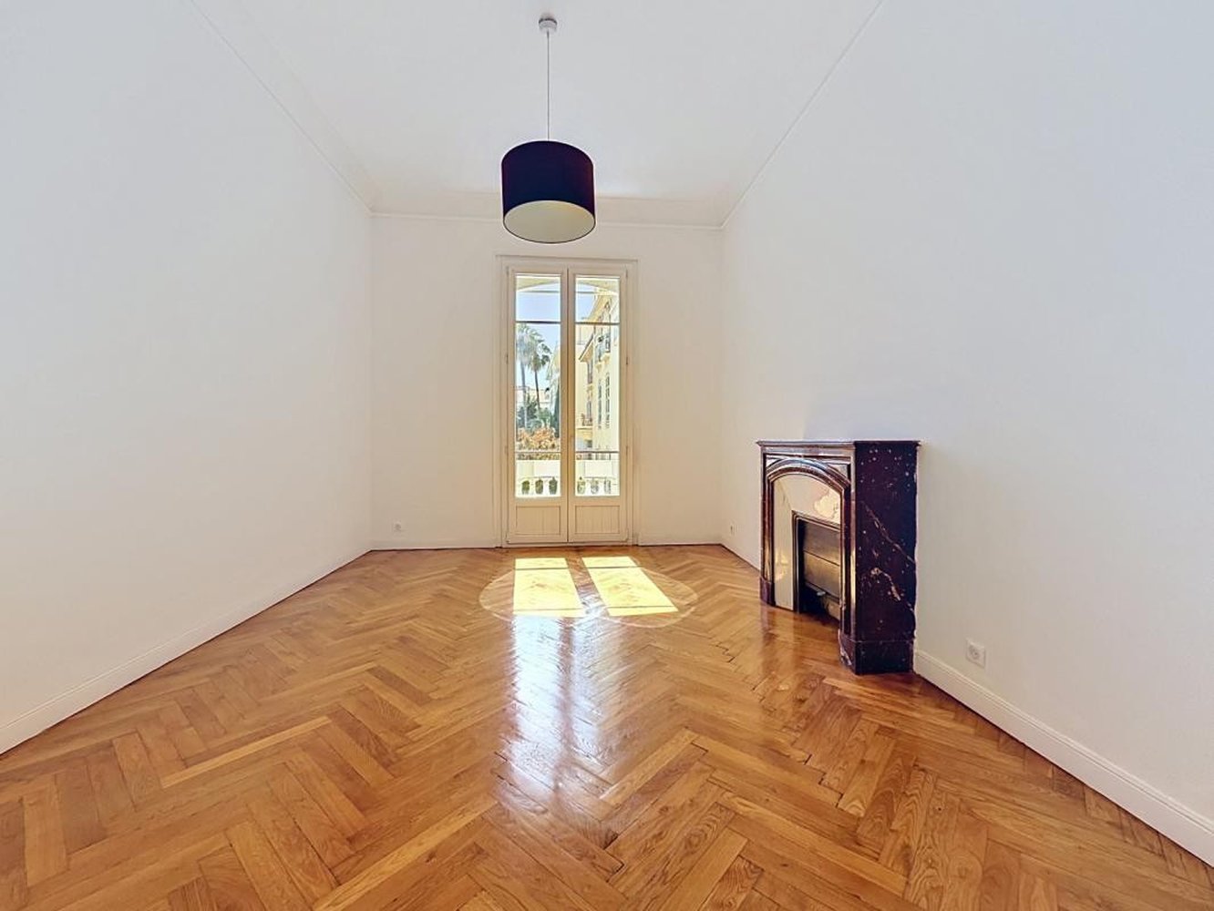 Property photo 3 in Carre d'Argent