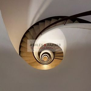 Property in Carre d'Or