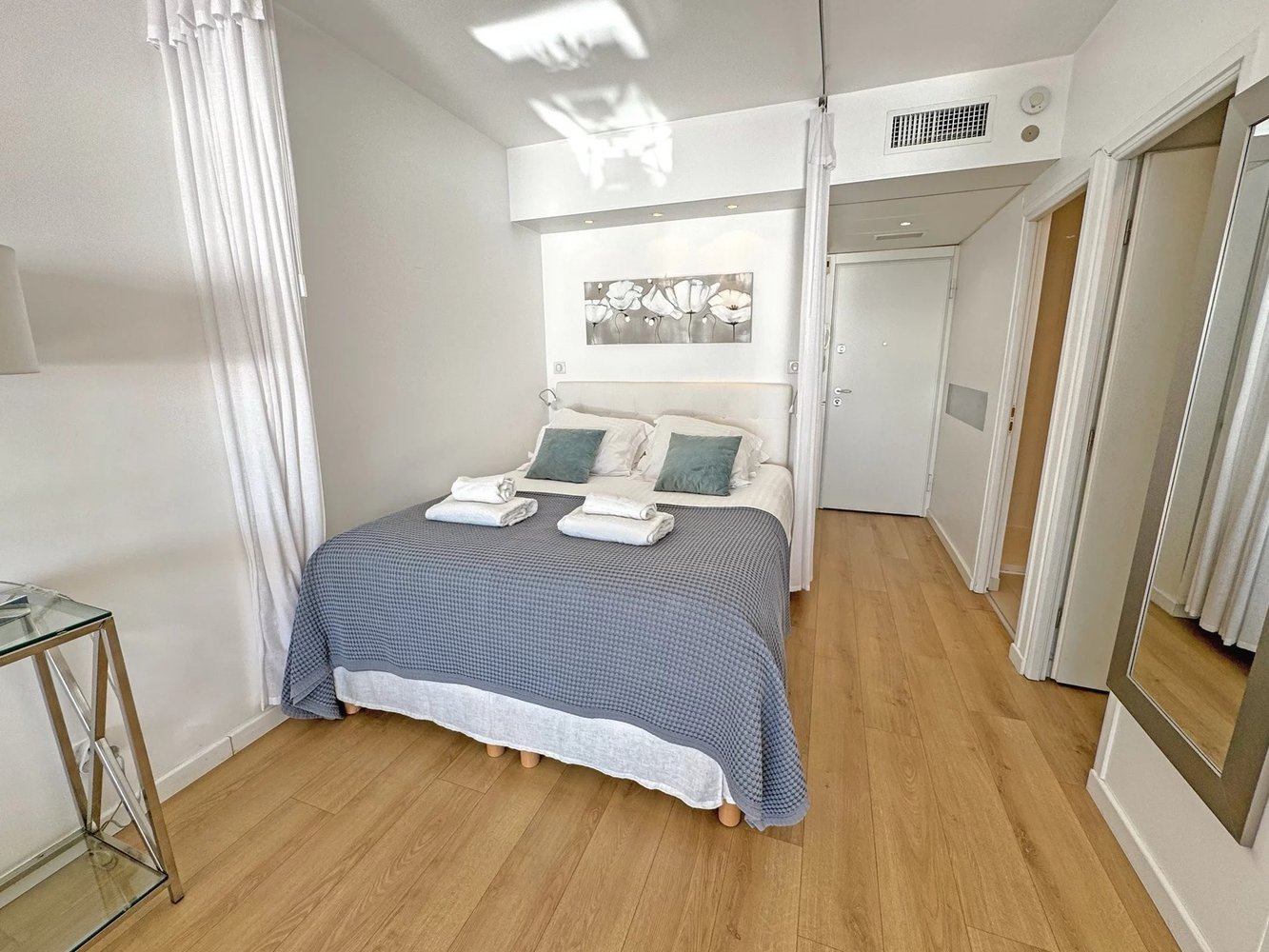 Property photo 5 in Carre d'Or