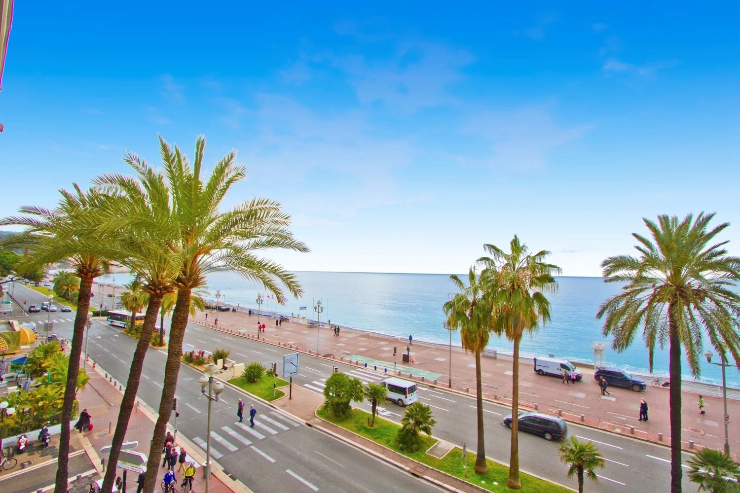 Property photo 4 in Carre d'Or