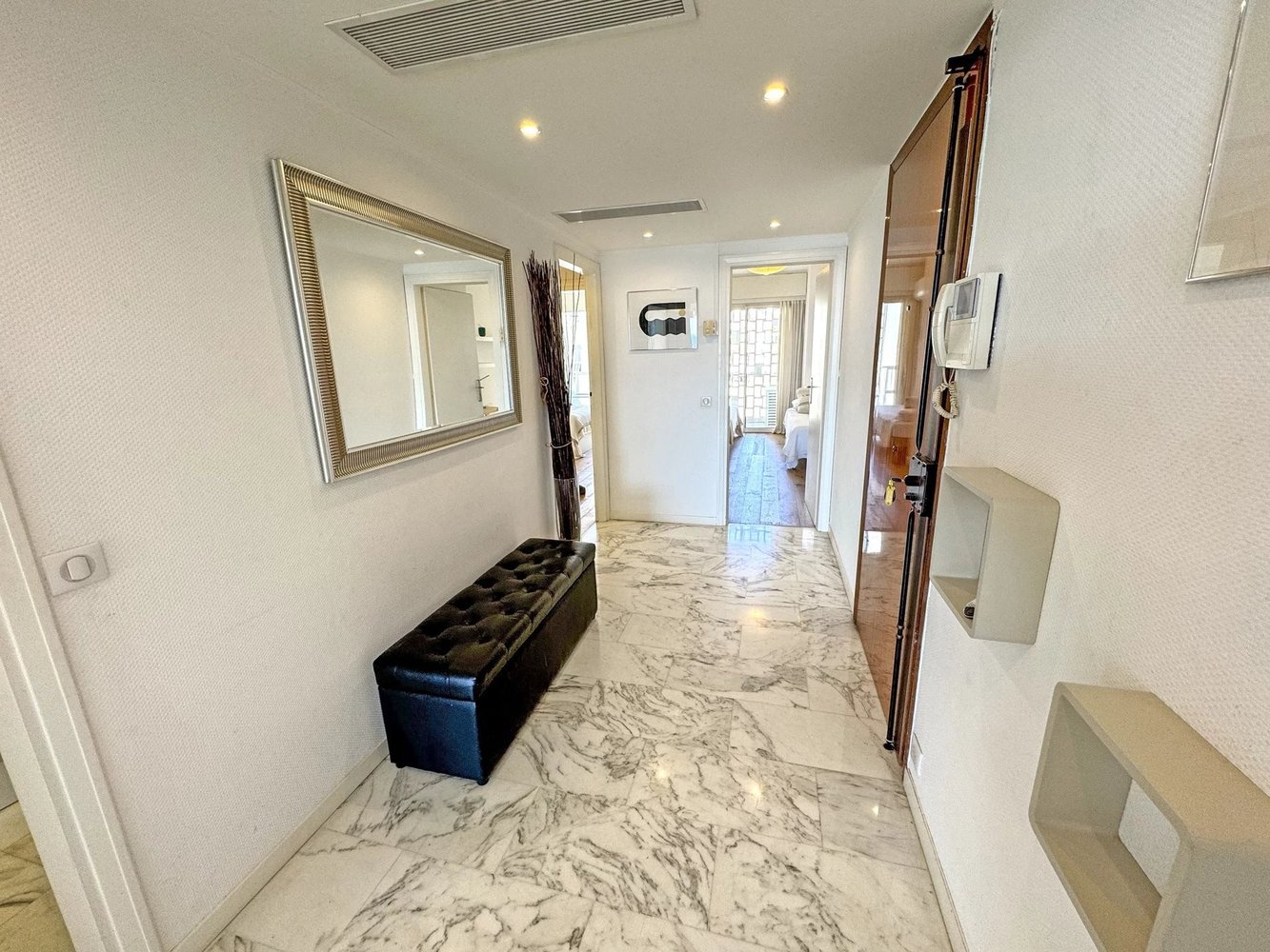 Property photo 14 in Carre d'Or