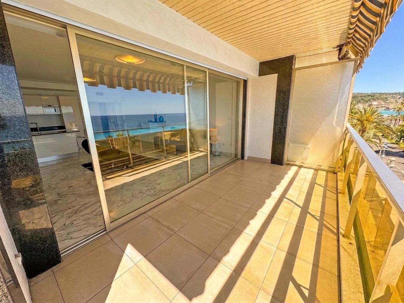 Property photo 3 in Carre d'Or