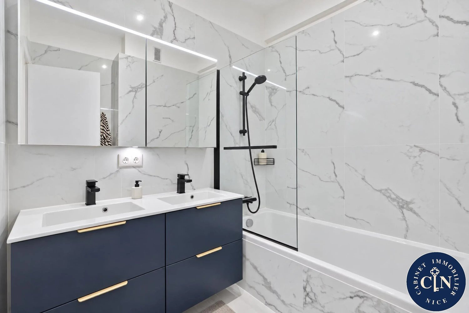 Property photo 8 in Carre d'Or