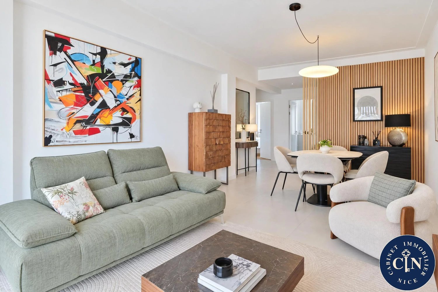 Property photo 3 in Carre d'Or