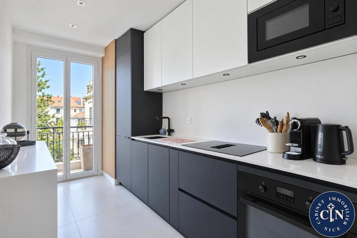 Property photo 5 in Carre d'Or