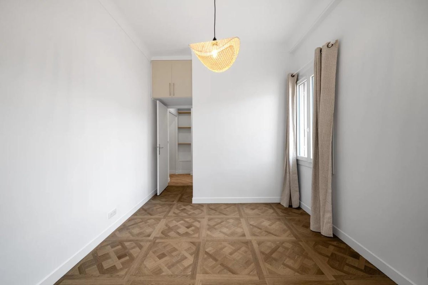 Property photo 6 in Carre d'Or