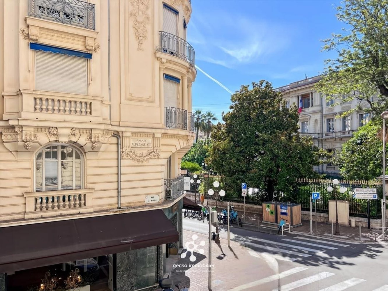 Property photo 9 in Carre d'Or