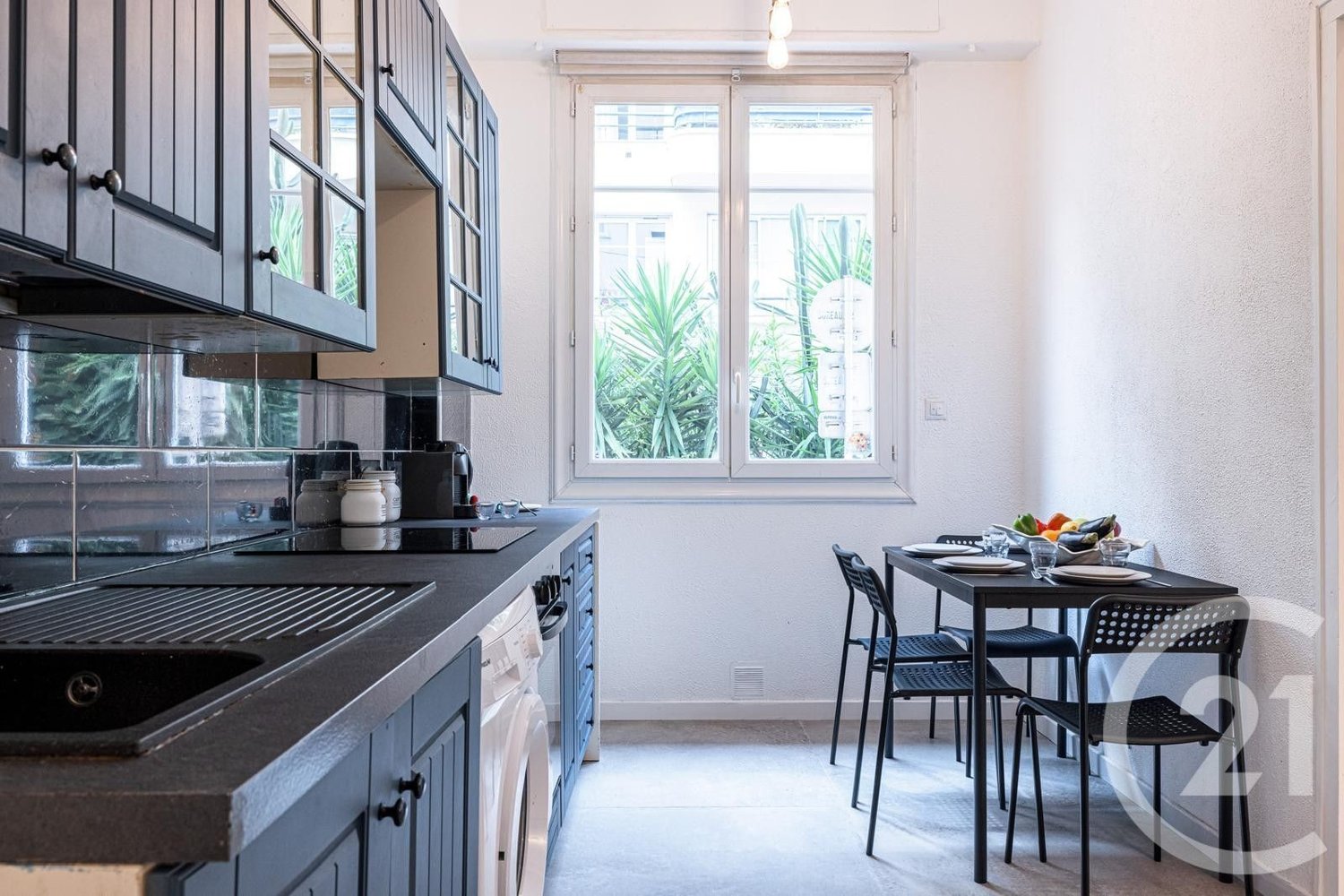 Property photo 4 in Carre d'Or