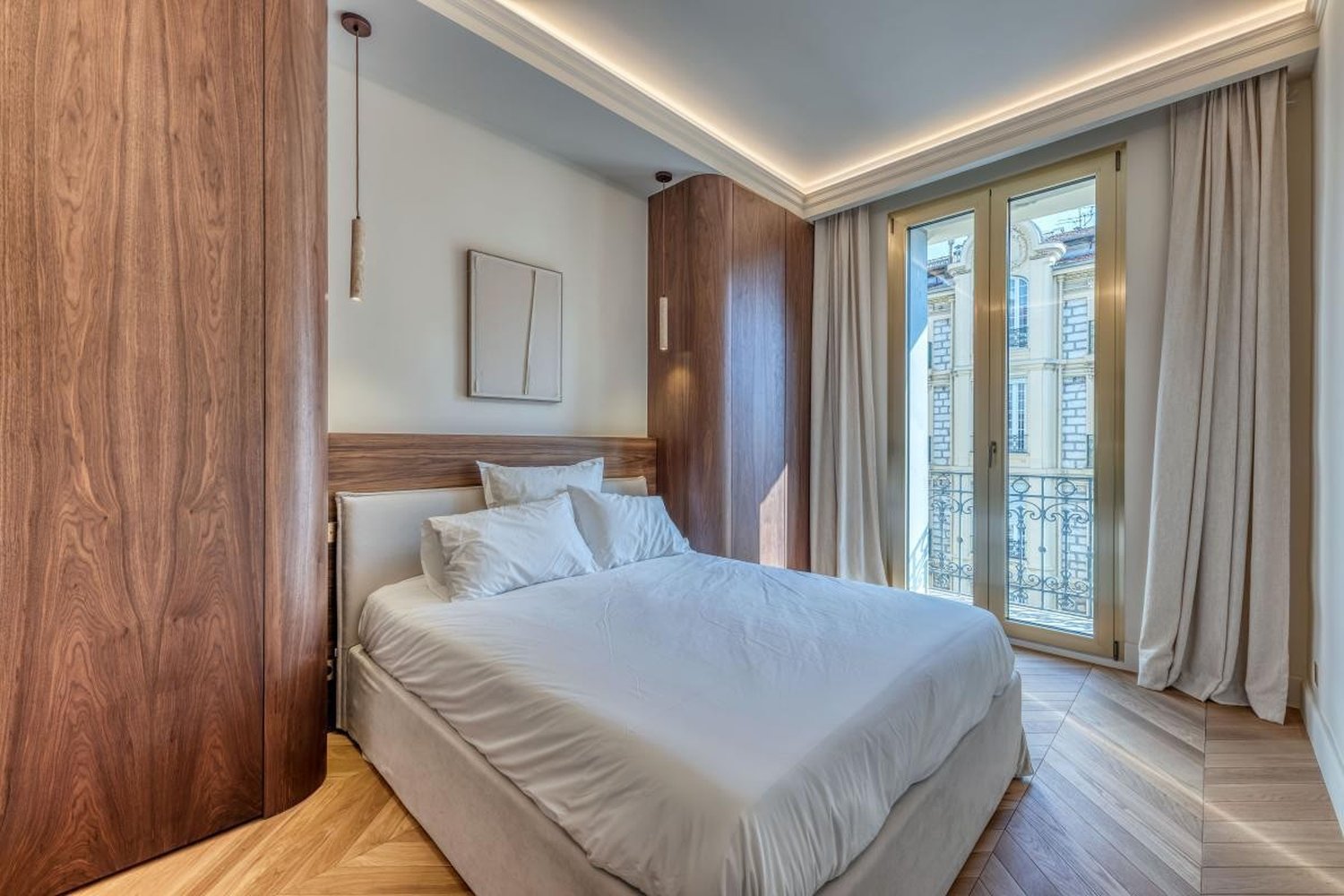 Property photo 8 in Carre d'Or