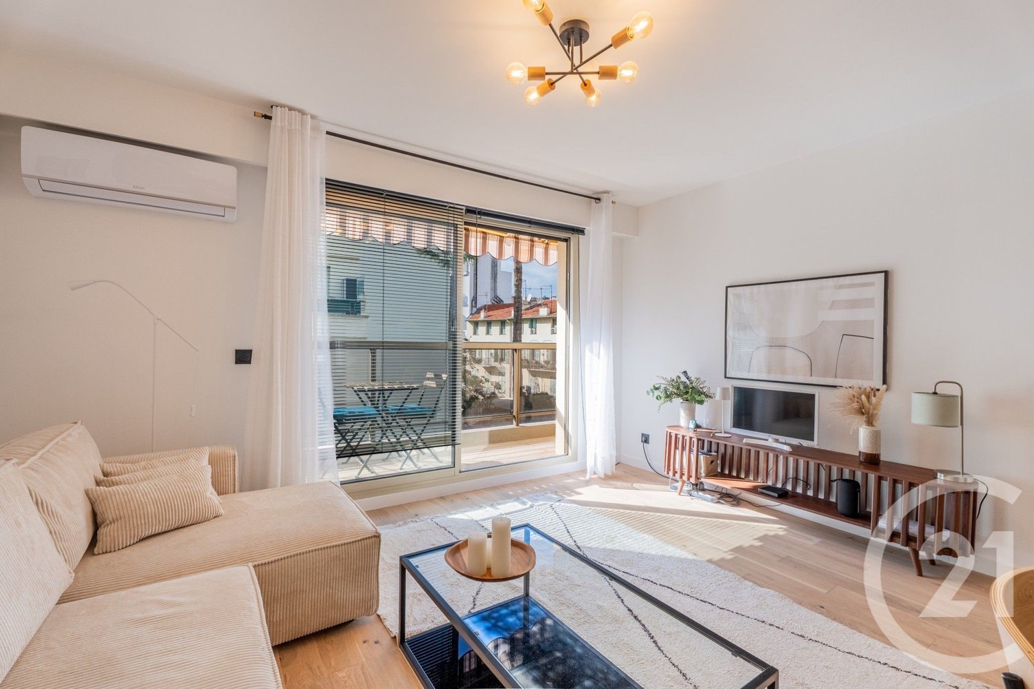 Property photo 3 in Carre d'Or
