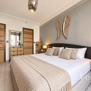 Property in Musicians Quarter