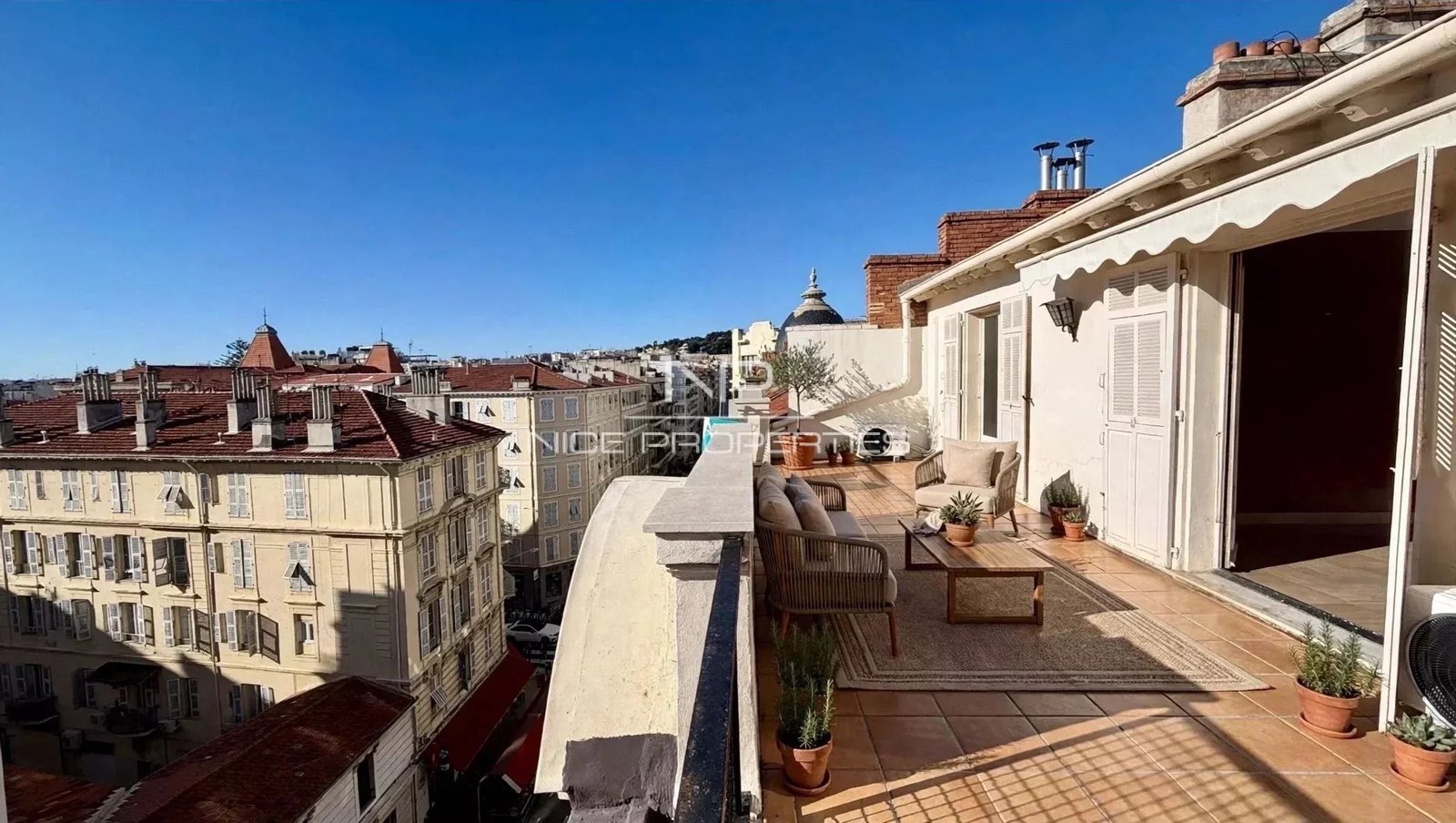 Property photo in Musicians Quarter