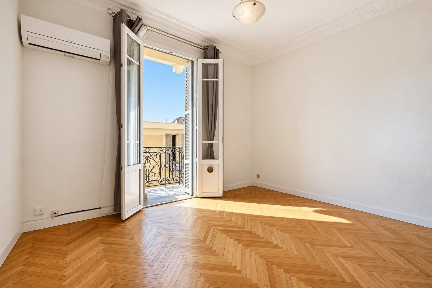 Property photo 1 in Musicians Quarter