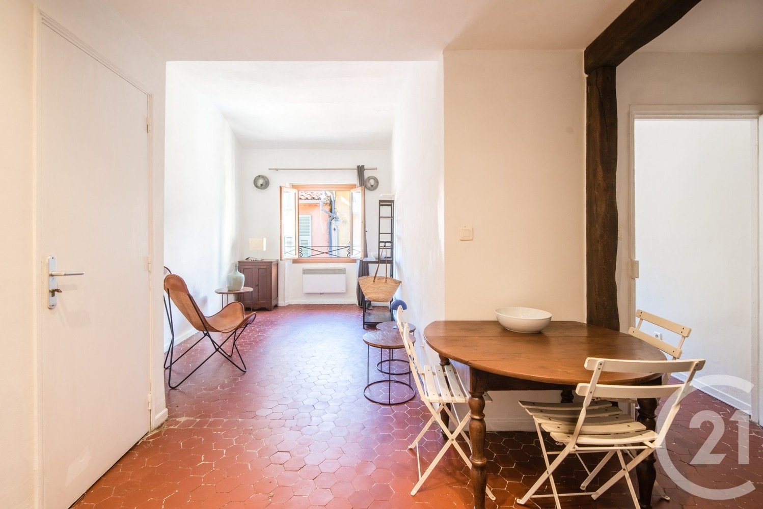 Property photo 3 in Old Town