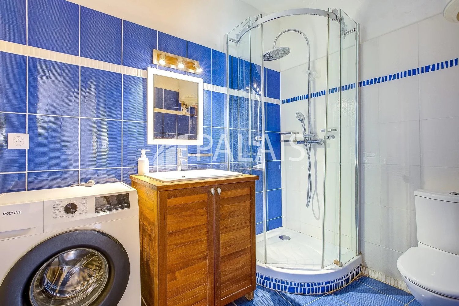 Property photo 8 in Old Town
