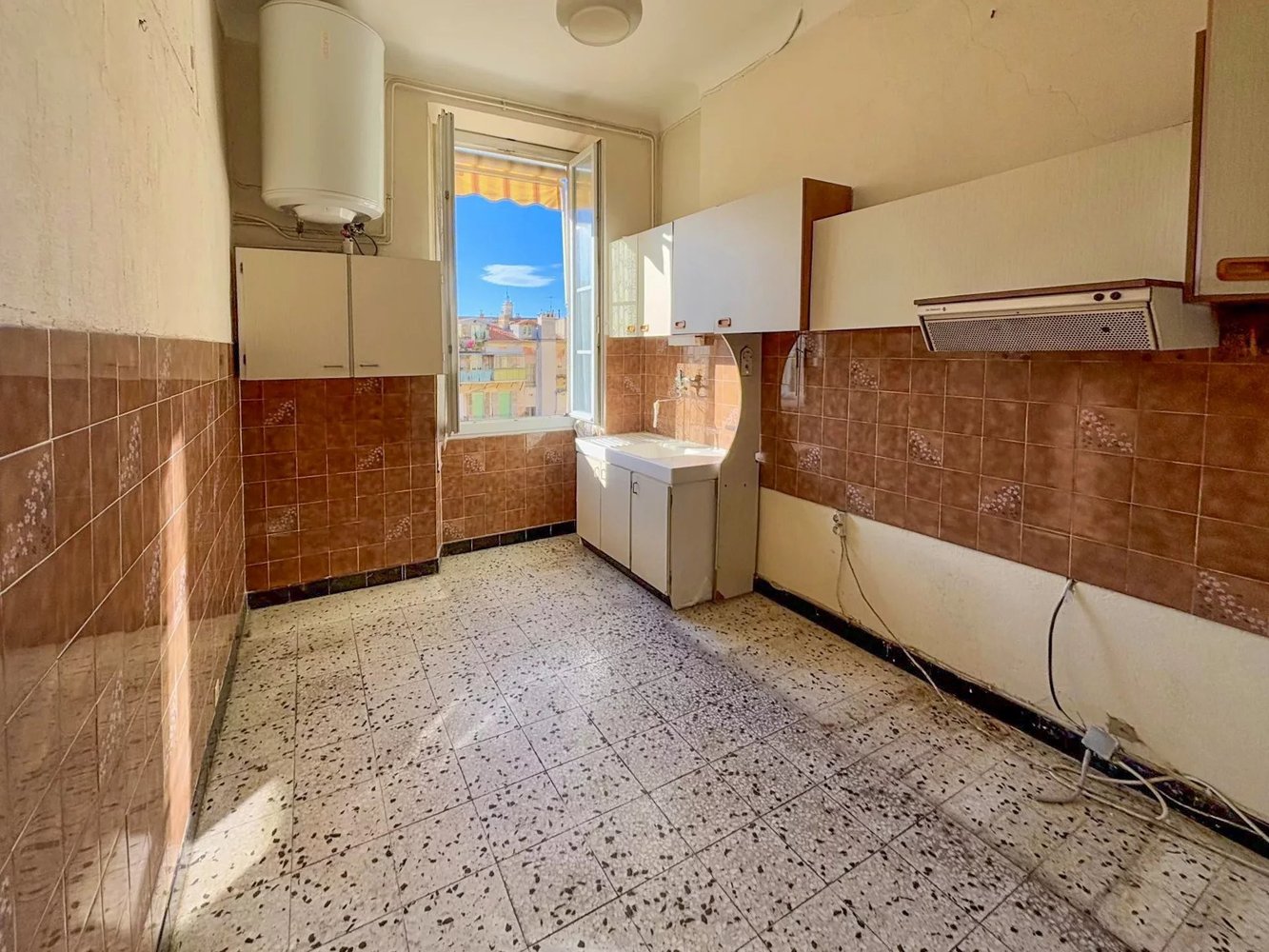 Property photo 8 in Port