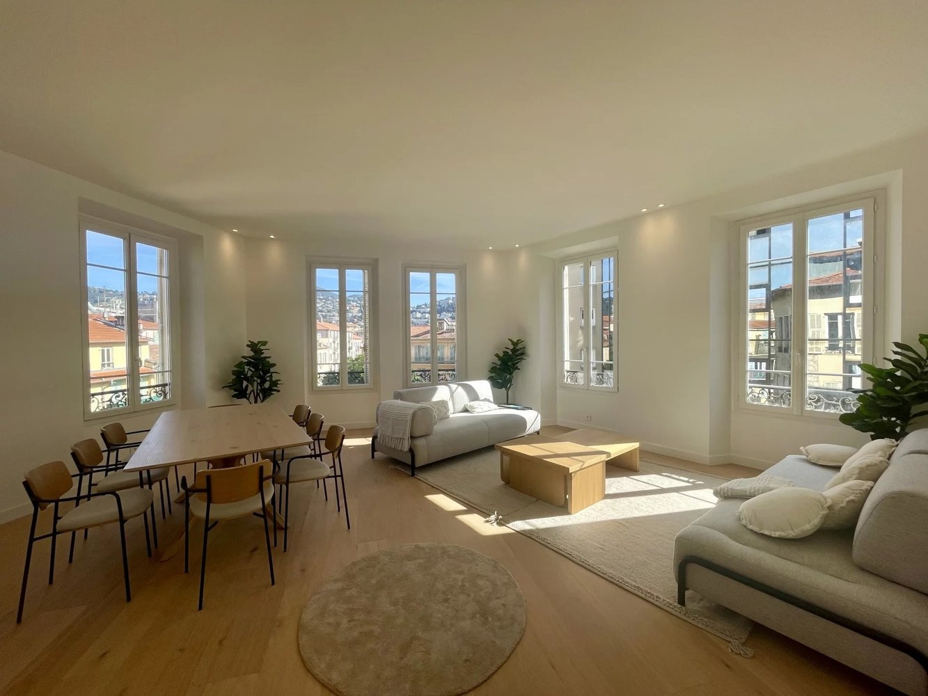 Property photo 1 in Port