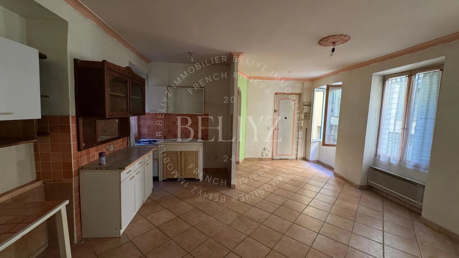 Property photo 3 in Port