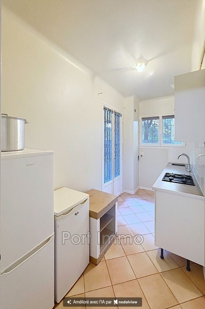 Property photo 5 in Port
